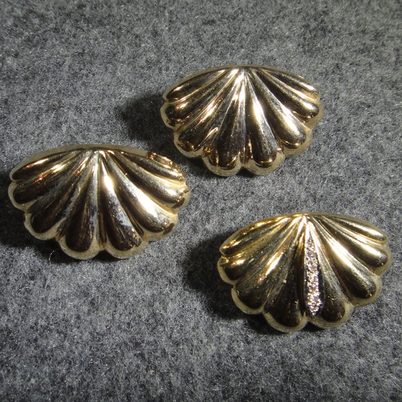 14k Slide & Earrings - Picture 4 of 8